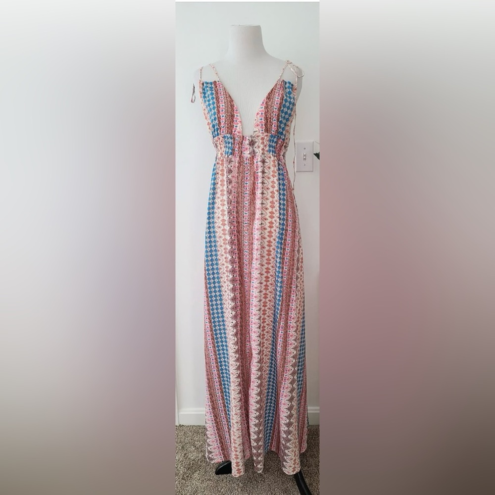 *SOLD*    NWOT Lulus Maxin' Relaxin' Multi Print Sleeveless Tie-Strap Maxi Dress